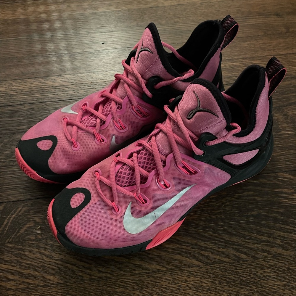 Men’s Nike Zoom Hyperrev 2015 'Think Pink' 705370-606 size 8 US